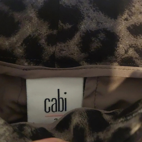 CAbi Leopard Soft Stretch Knit Trousers Size 2 Pants Mobwife Cheetah - Picture 4 of 7